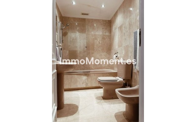 Revente - Maison mitoyenne - Estepona  - New Golden Mile