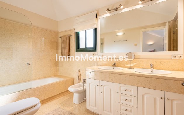 Bestaande woning - Appartement - Benahavís - Benahavís Centro