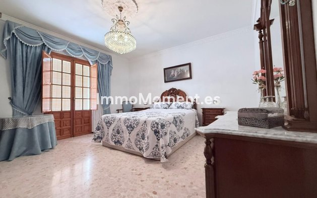 Reventa - Adosado - Interior  - Coín