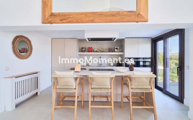 Wiederverkauf - Freistehende Villa - Marbella - San Pedro de Alcántara