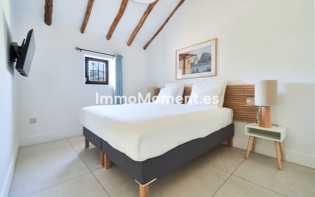 Wiederverkauf - Freistehende Villa - Marbella - San Pedro de Alcántara