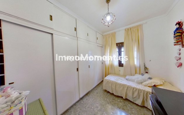 Revente - Villa individuelle - Intérieur                       - Churriana