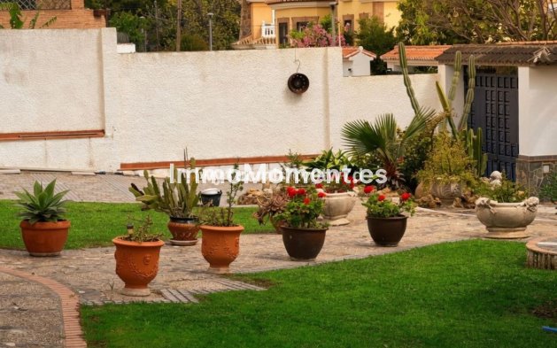 Revente - Villa individuelle - Intérieur                       - Churriana