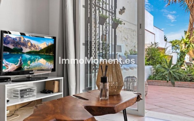 Reventa - Villa independiente - Marbella - Nueva Andalucía