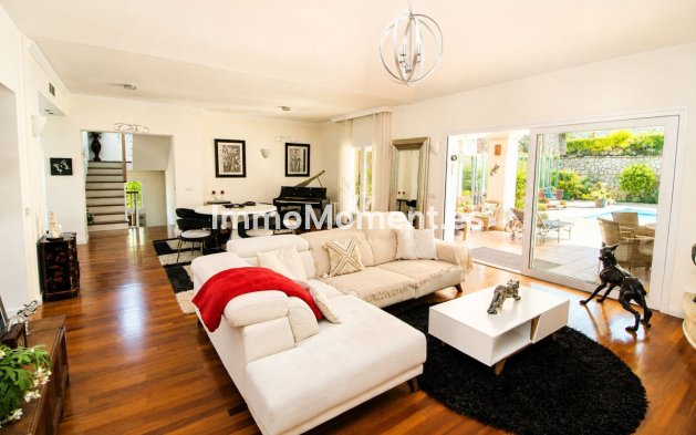 Bestaande woning - Vrijstaande villa - Mijas - Sierrezuela