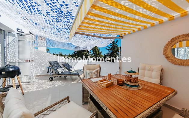 Resale - Apartment - Marbella - Costabella
