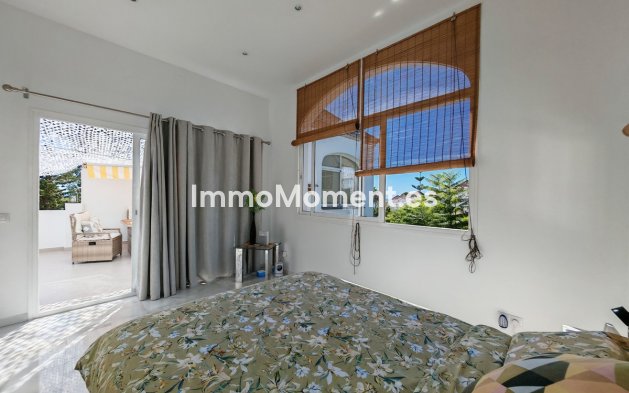 Resale - Apartment - Marbella - Costabella