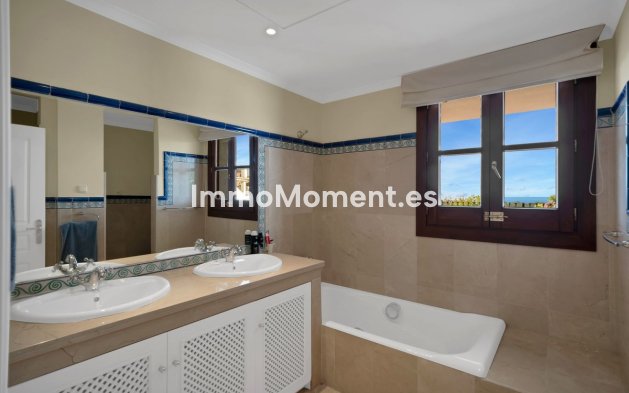 Resale - Townhouse - Benahavís - Benahavís Centro