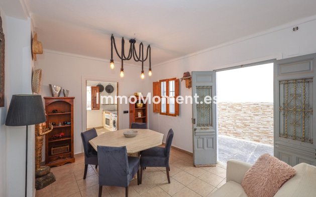Revente - Maison mitoyenne - Intérieur                       - Guaro