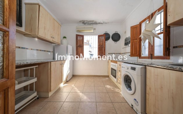 Revente - Maison mitoyenne - Intérieur                       - Guaro