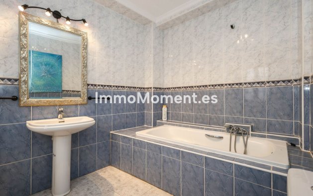 Revente - Maison mitoyenne - Intérieur                       - Guaro
