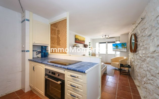Revente - Maison mitoyenne - Intérieur                       - Guaro