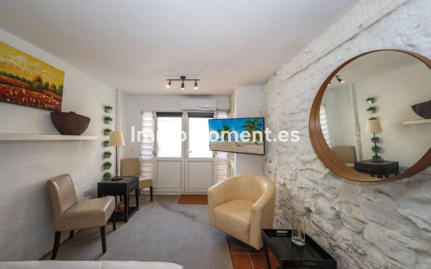Revente - Maison mitoyenne - Intérieur                       - Guaro