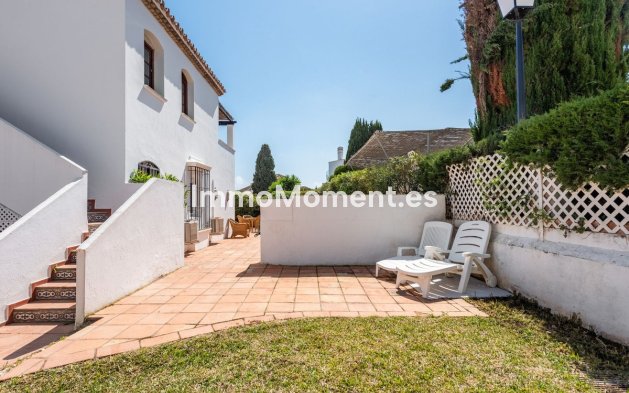 Reventa - Apartamento - Estepona  - Benamara