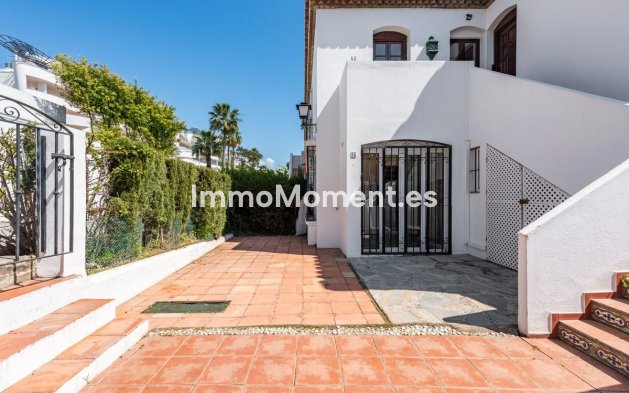 Reventa - Apartamento - Estepona  - Benamara