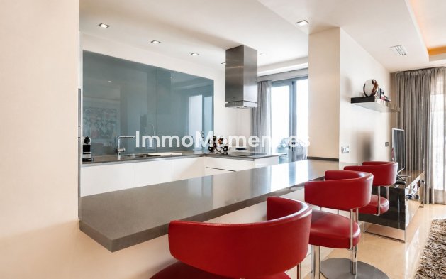 Reventa - Apartamento - Benahavís - Benahavís Centro