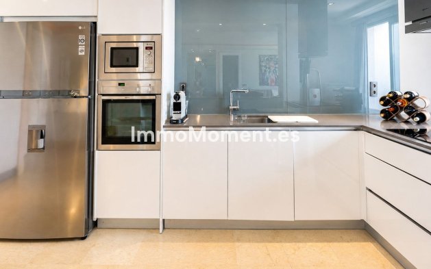 Reventa - Apartamento - Benahavís - Benahavís Centro
