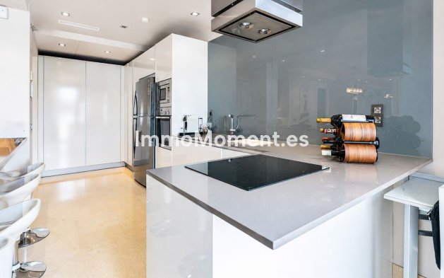 Reventa - Apartamento - Benahavís - Benahavís Centro