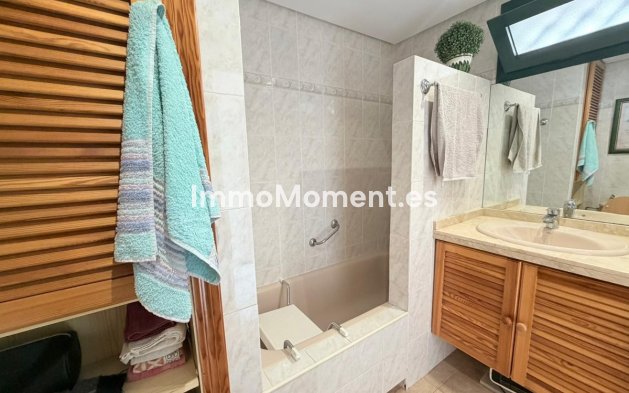 Resale - Apartment - Benalmadena - Benalmadena Centro