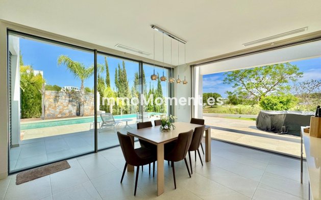 Resale - Detached villa - Orihuela - Las Colinas Golf
