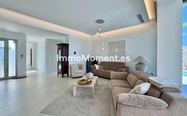 Resale - Detached villa - Orihuela - Las Colinas Golf