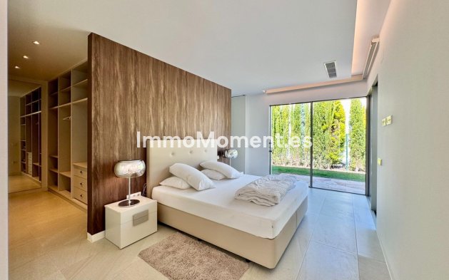 Resale - Detached villa - Orihuela - Las Colinas Golf