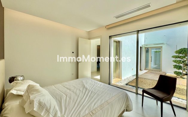 Resale - Detached villa - Orihuela - Las Colinas Golf