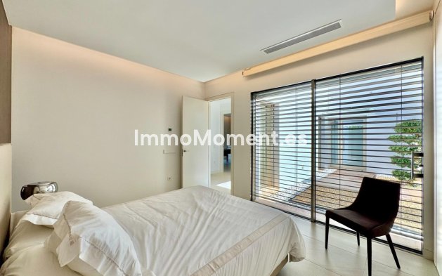 Resale - Detached villa - Orihuela - Las Colinas Golf