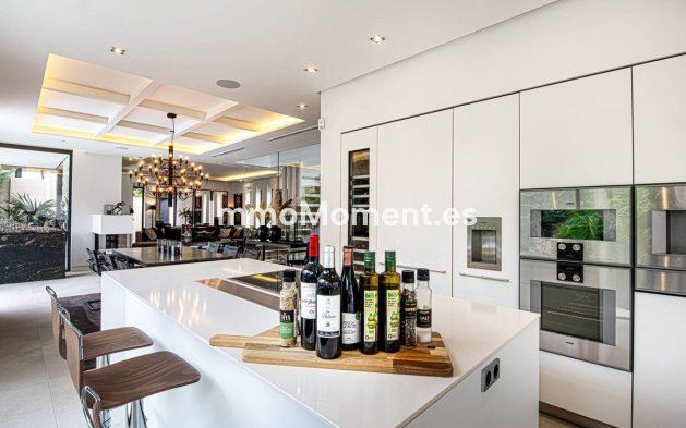 Resale - Detached villa - Marbella - The Golden Mile