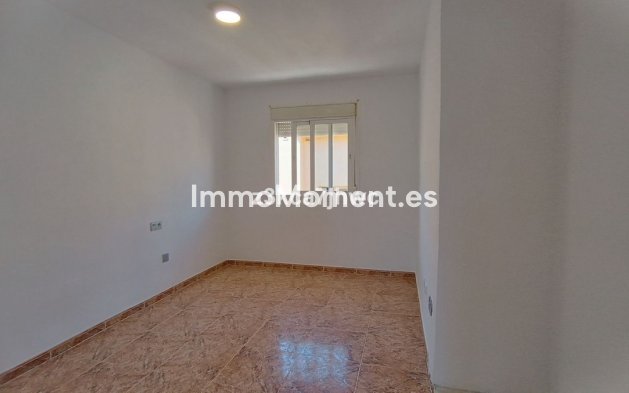 Wiederverkauf - Wohnung - Estepona  - Cancelada