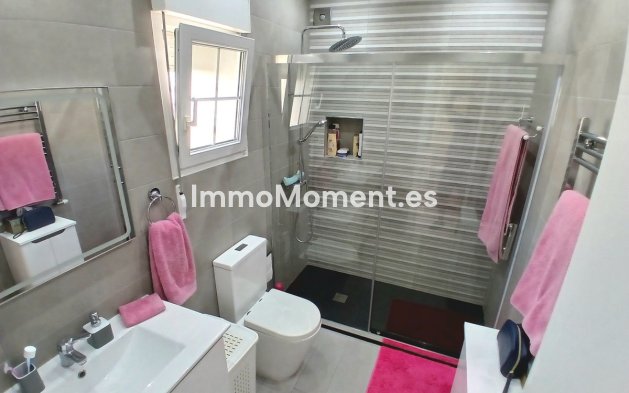 Bestaande woning - Vrijstaande villa - Orihuela - Villamartin