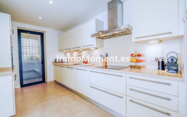 Reventa - Apartamento - Marbella - Altos de los Monteros