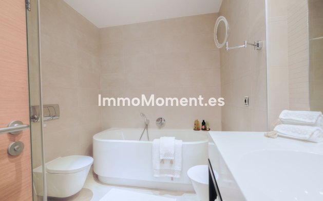 Reventa - Apartamento - Marbella - Altos de los Monteros