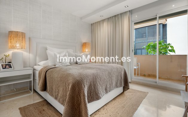 Wiederverkauf - Wohnung - Marbella - Nueva Andalucía