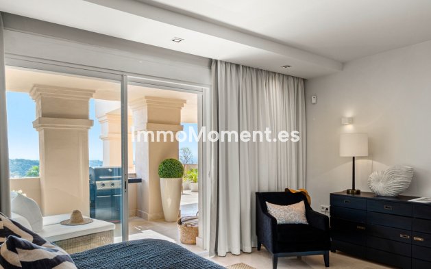 Wiederverkauf - Wohnung - Marbella - Nueva Andalucía