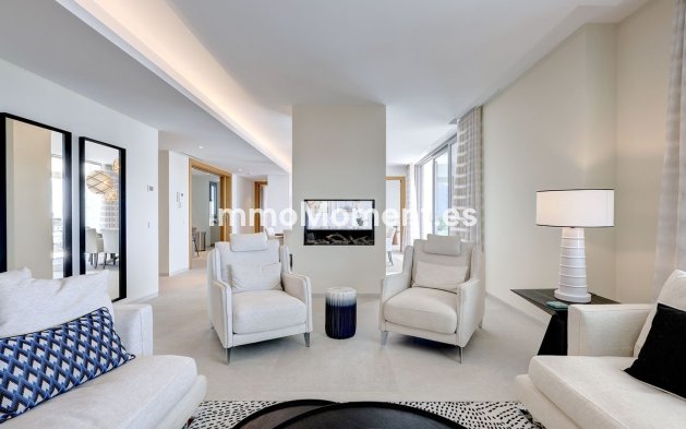 Resale - Apartment - Benahavís - La Quinta