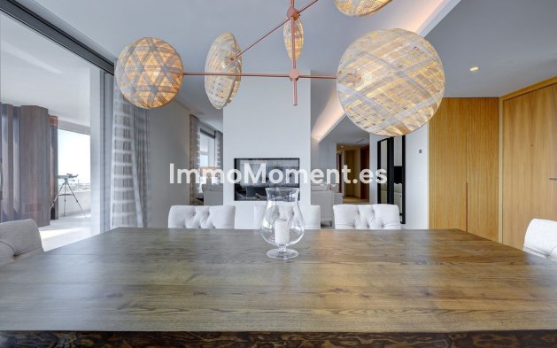 Resale - Apartment - Benahavís - La Quinta
