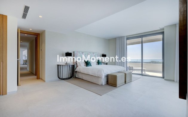 Resale - Apartment - Benahavís - La Quinta