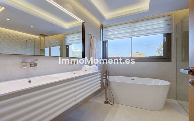 Resale - Apartment - Benahavís - La Quinta