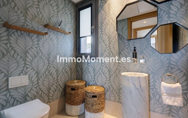 Resale - Apartment - Benahavís - La Quinta