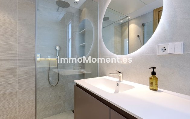 Resale - Apartment - Benahavís - La Quinta