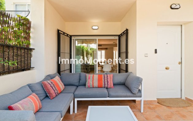 Resale - Townhouse - Marbella - Costabella