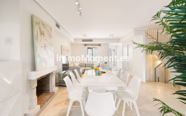 Resale - Townhouse - Marbella - Costabella