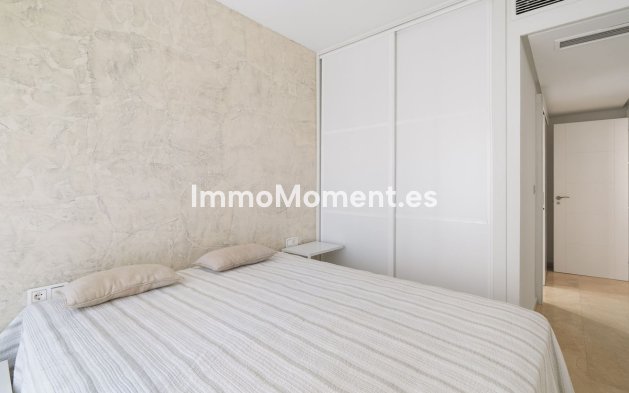 Resale - Townhouse - Marbella - Costabella