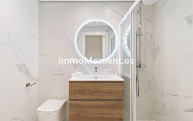 Resale - Townhouse - Marbella - Costabella