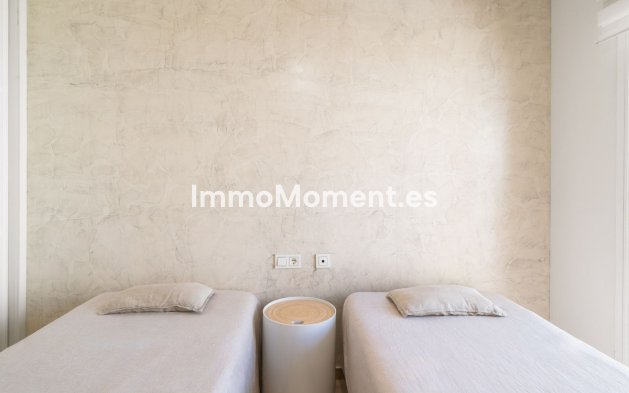 Resale - Townhouse - Marbella - Costabella