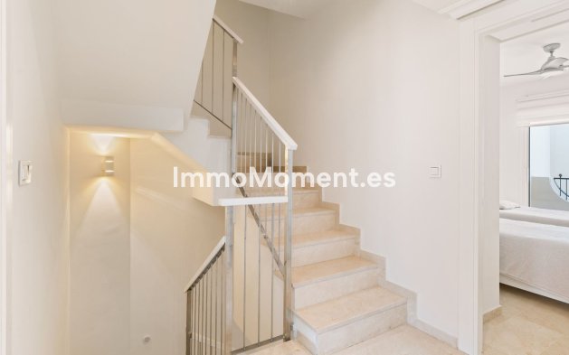 Resale - Townhouse - Marbella - Costabella