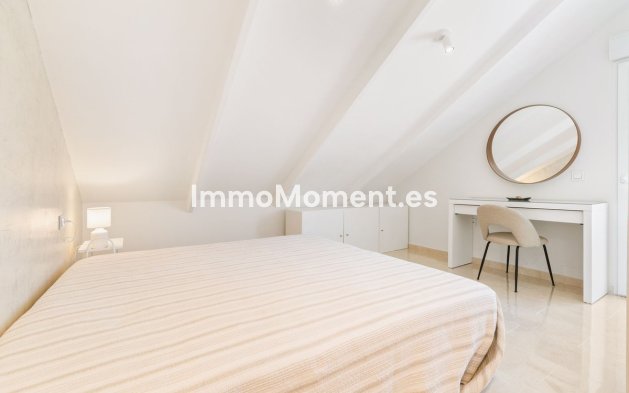 Resale - Townhouse - Marbella - Costabella