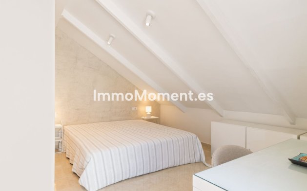Resale - Townhouse - Marbella - Costabella