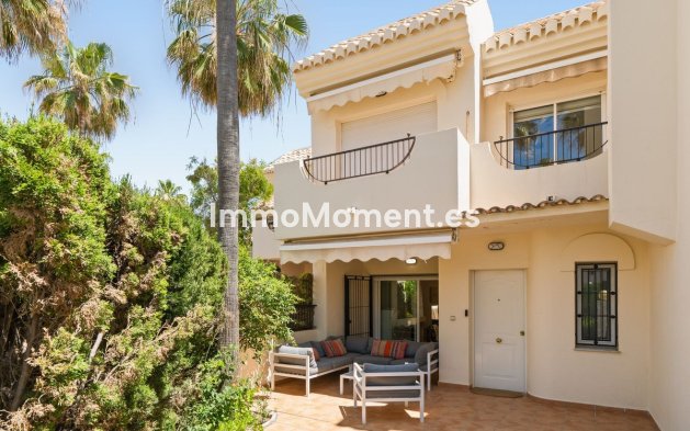 Resale - Townhouse - Marbella - Costabella